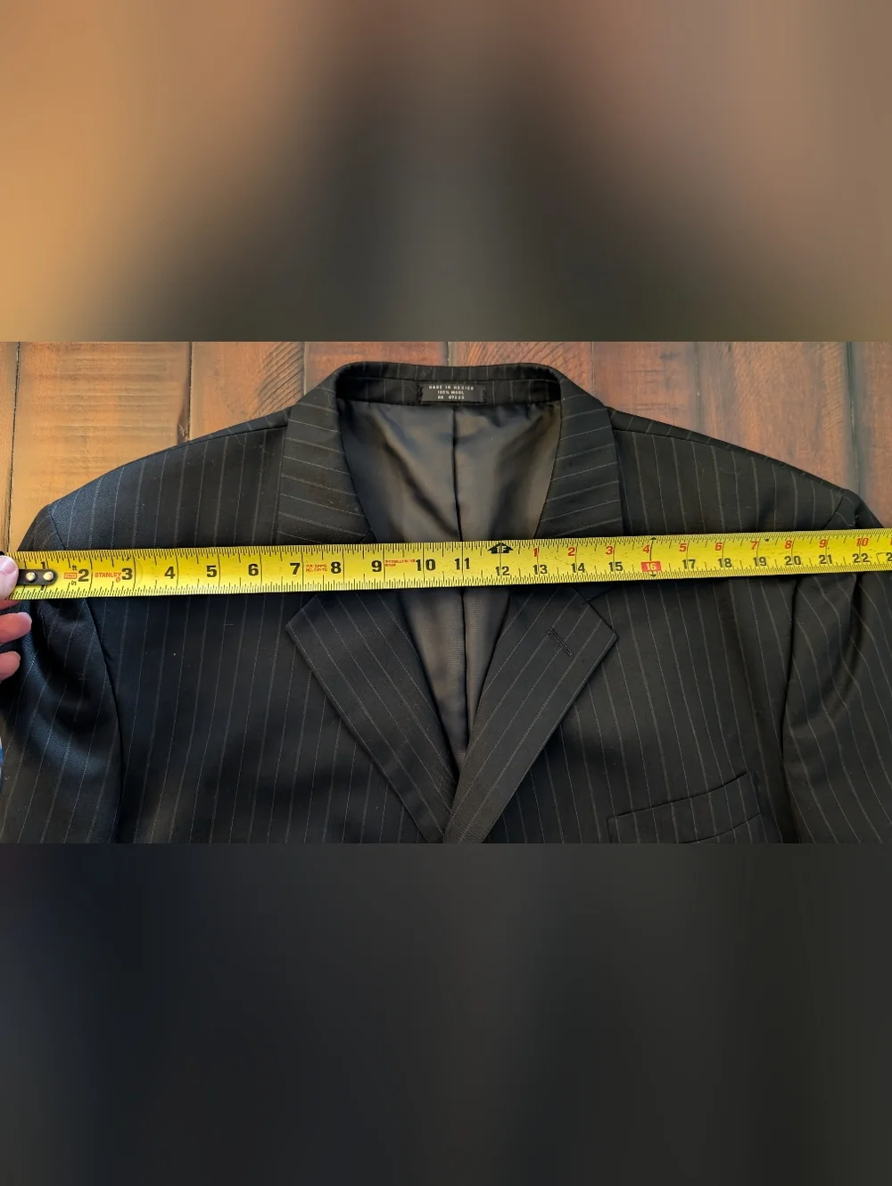 Jones New York Men's Black Pinstripe 2 Piece 3 Button Suit 100% Wool 50L 42x29